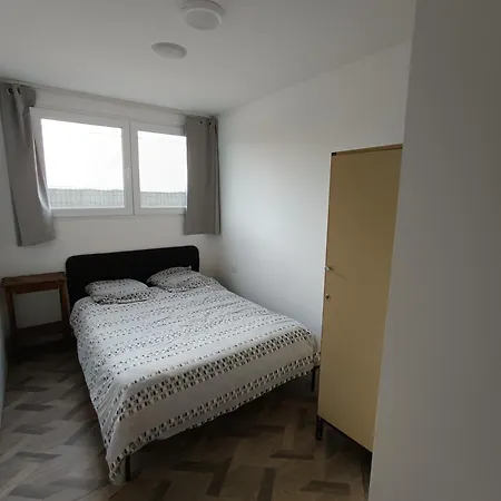 Kapsül Otel Campus Arkenciel - Montpellier Est *